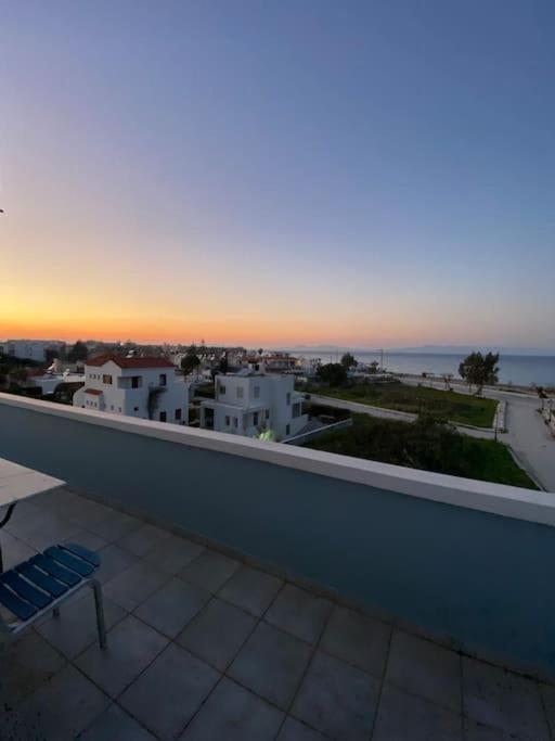 Megat Seaview And Seaside Apartments Jalisos Zewnętrze zdjęcie
